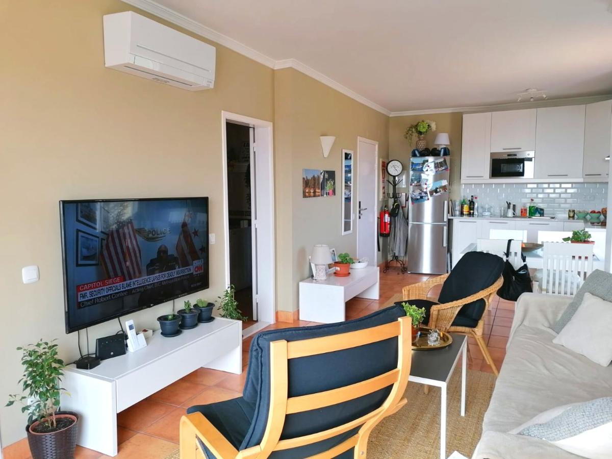 Sweden Apartment - Top Floor One Bedroom With Sea Views - Rs Lagos Exteriér fotografie